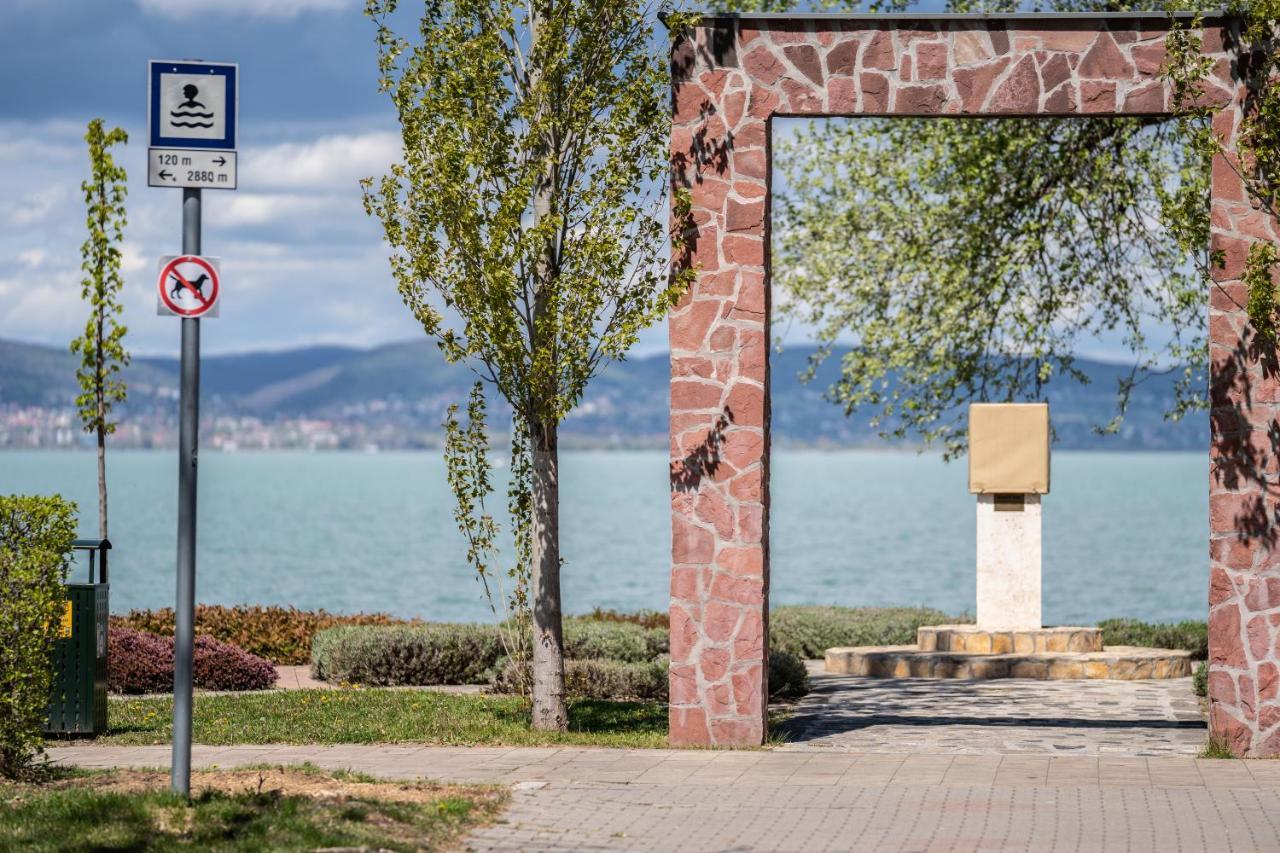 Pelso Apartman Zamárdi Esterno foto